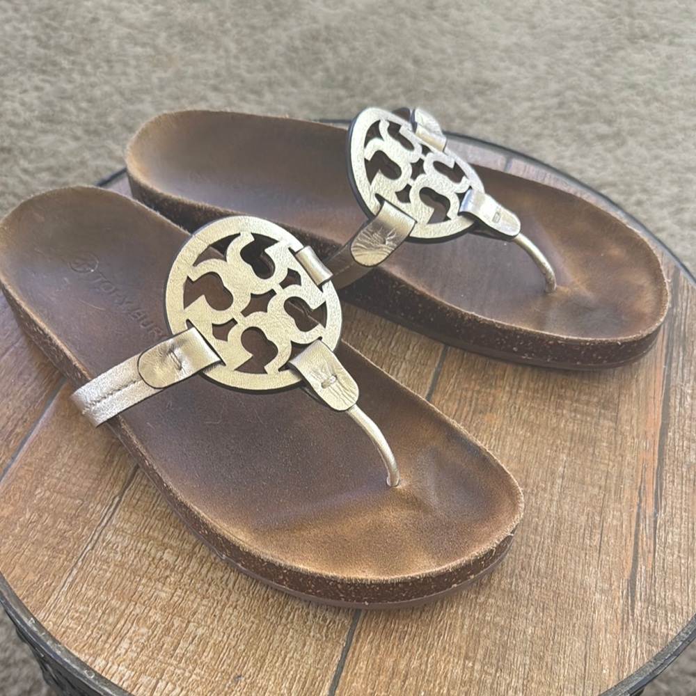 Tory Burch Gold Sandals Size 8.5